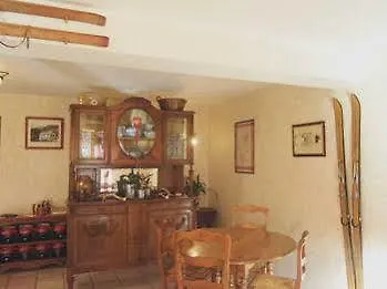 Ξενοδοχείο Les Cascades 3*