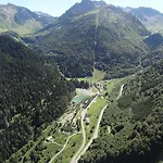 Szálloda Les Cascades La Mongie