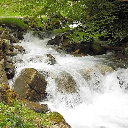 Les Cascades Hotel 3*