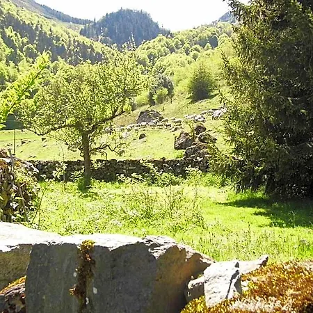 Les Cascades Hotel