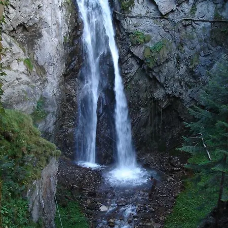 Hotel Les Cascades La Mongie