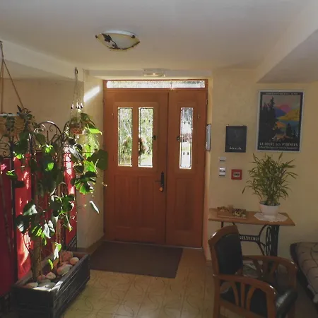 Les Cascades 3* Ла-Монжи