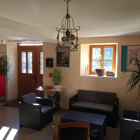 Hotel Les Cascades 3*