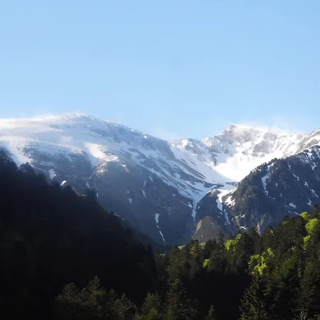 Hotel Les Cascades 3*