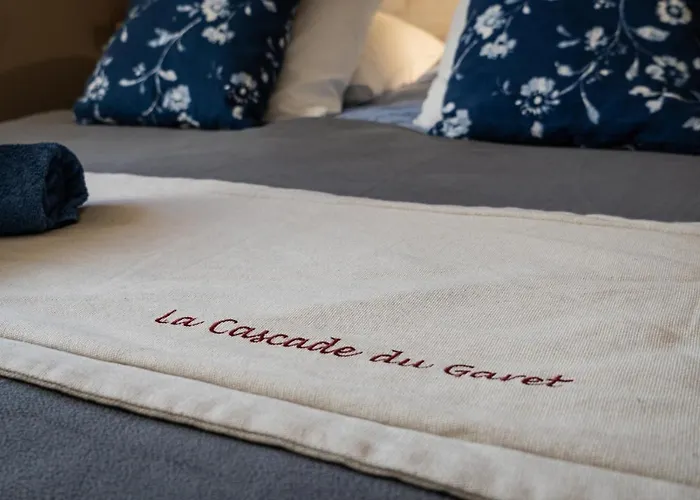 Les Cascades ホテル