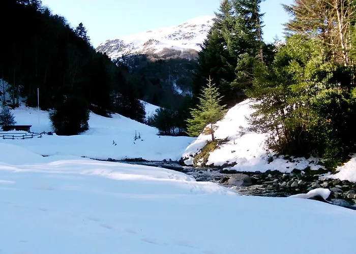 ホテル Les Cascades 3*