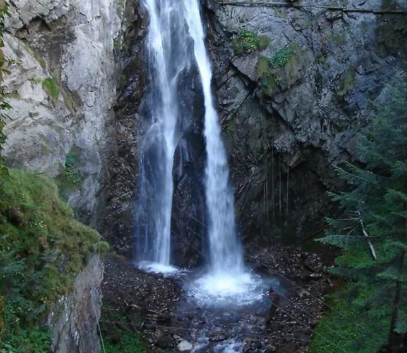 Szálloda Les Cascades La Mongie