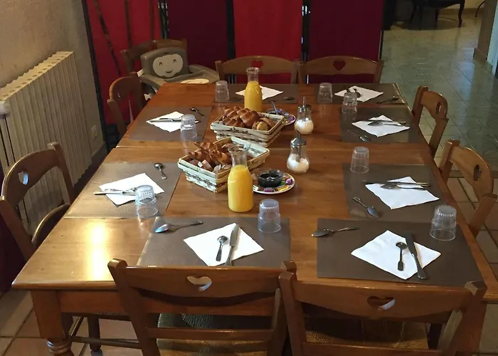 Les Cascades ホテル